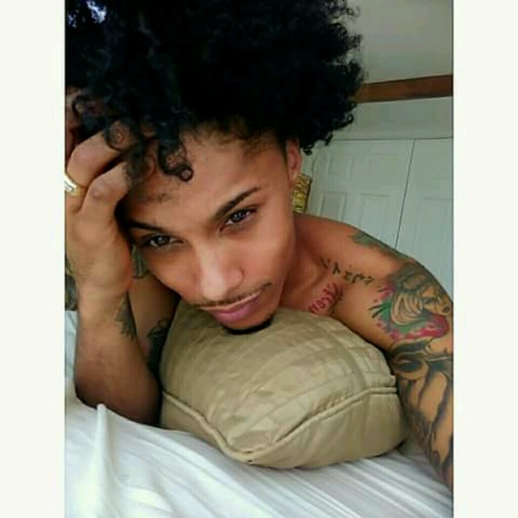 Meet your Posher, Dwayne - Picture 1 of 1